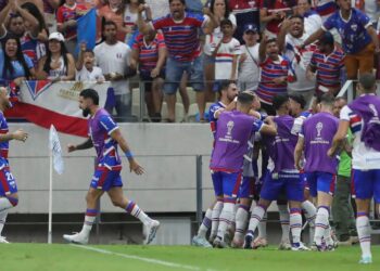 Fortaleza se impone 3-1 a Rosario Central y clasifica a cuartos de la Sudamericana