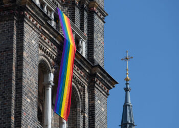 lgbt_iglesia.jpg