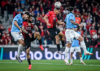 Belgrano pone en juego su ilusión en la Sudamericana en duro duelo con Paranaense