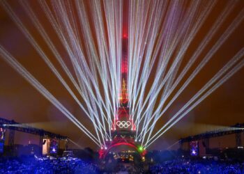 París 2024 planea una clausura con estrellas para dar el relevo a Los Ángeles