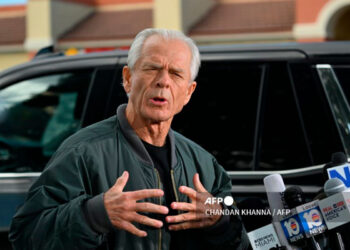 peter_navarro.jpg