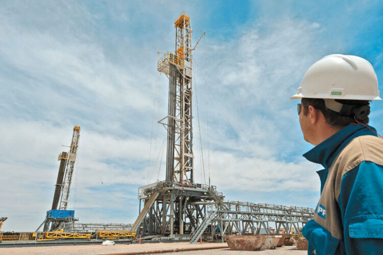 petroleo_argentina.jpg