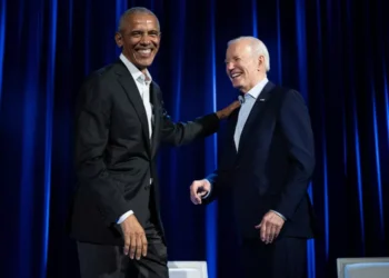Obama cree que Biden debe reconsiderar su candidatura electoral