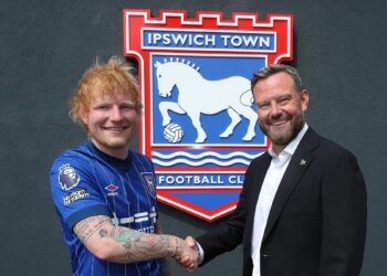 Ed Sheeran se convierte en accionista minoritario del Ipswich Town