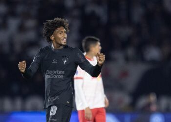 Corinthians vence 2-1 al Bragantino en la ida de octavos de la Sudamericana
