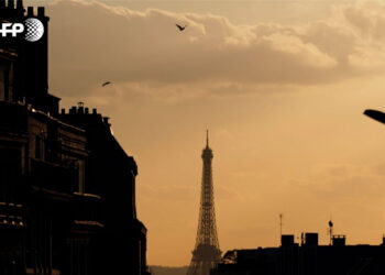 torre_eiffel.jpg