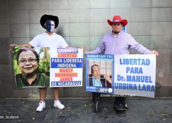 Familiares piden la liberación de activistas detenidos