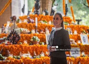 La presidenta de México presentó el altar armado en el Palacio Nacional