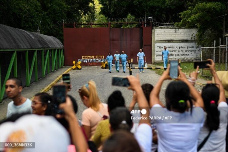 Continúan las excarcelaciones en Venezuela