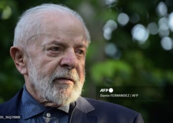 Lula da Silva sigue internado