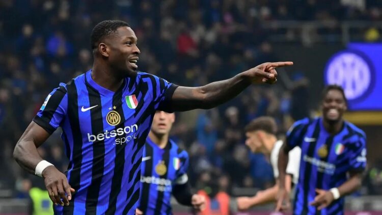 Inter de Milán gana cómodamente al Parma (3-1) y aprieta el podio de la Serie A
