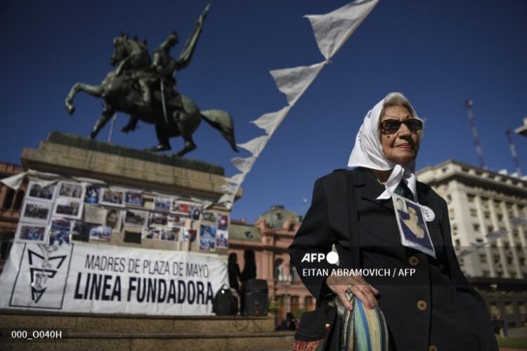 Mirta Acuña de Baravalle, murió a los 99 años