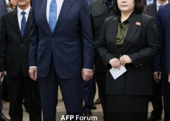 La canciller de Corea del Norte visita Moscú