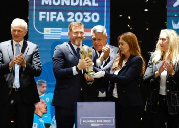 Presidente de Conmebol dijo que Sudamérica hará historia en el Mundial de 2030