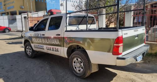 El maestro fue aprehendido por la Policía