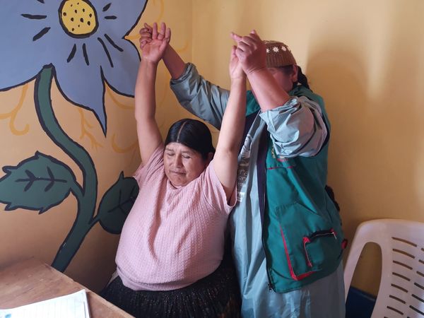 Los adultos mayores recurren más a la medicina tradicional