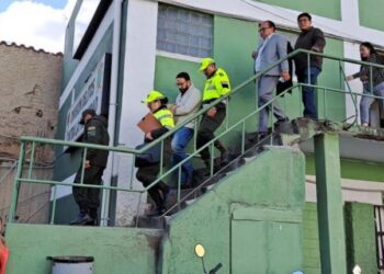Tránsito suspende por un año la licencia de conducir del abogado de Morales tras accidente