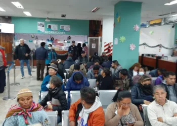 La afluencia para el pago de impuestos fue masiva.