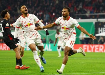 Openda, con un doblete, mete al Leipzig en cuartos de Copa alemana