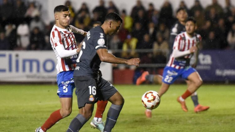 Espanyol cae eliminado contra Barbastro de cuarta división en Copa del Rey