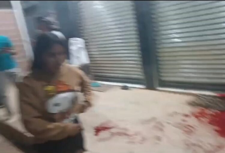 Cuatro asaltantes ingresaron a una comercial en Apolo y mataron al propietario.