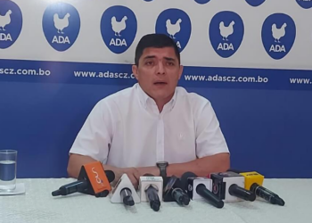 Avícolas condicionan reunión con el Gobierno; piden diálogo sin el viceministro Silva
