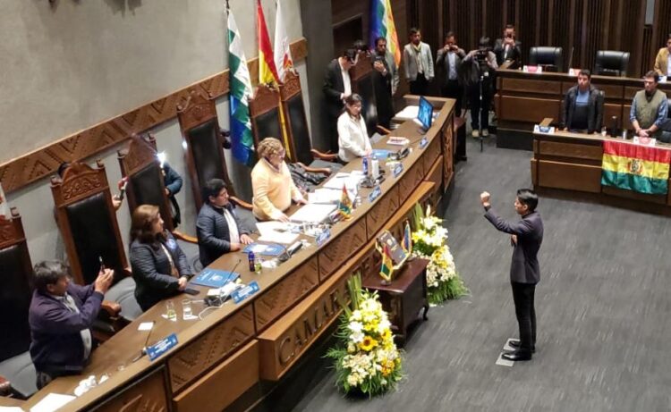 Barrientos asegura que CC no apoyará la reelección de Andrónico en el Senado