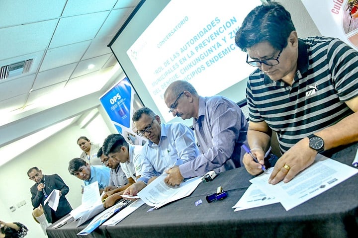 Salud y municipios declaran ‘prioridad sanitaria’ la lucha contra males transmitidos por mosquitos