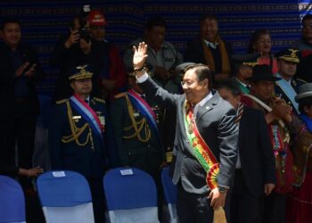 Arce: El bochorno en la Asamblea busca la candidatura ‘inconstitucional’ y la ‘impunidad’ de Morales