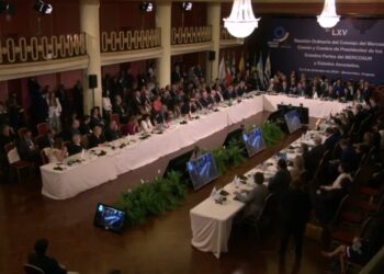 Bolivia expresa su interés para firmar un acuerdo económico con Panamá