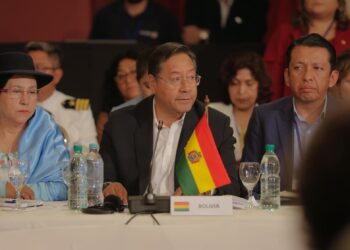 Bolivia enfrenta el reto de equilibrar su balanza comercial como miembro pleno del Mercosur
