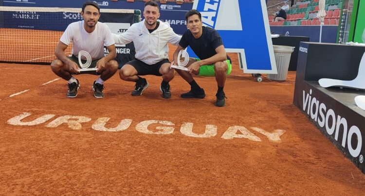 Una foto del subcampeonato logrado por Arias y Zeballos en el Open Uruguay en 2023