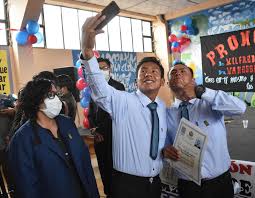 Los actos de graduación de bachilleres se podrán hacer del 9 al 13 de este mes