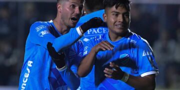 A ritmo de goleada, Bolívar se prueba el traje de campe…