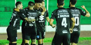 Con una goleada, Bolívar se corona campeón del Torneo Clausura del fútbol boliviano