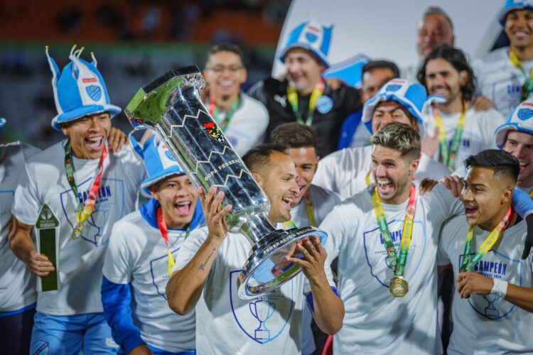 La Academia apunta al bicampeonato para el centenario