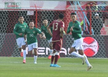 Bolivia se viste de ‘Titán’ y golea (4-0) a Venezuela en El Alto