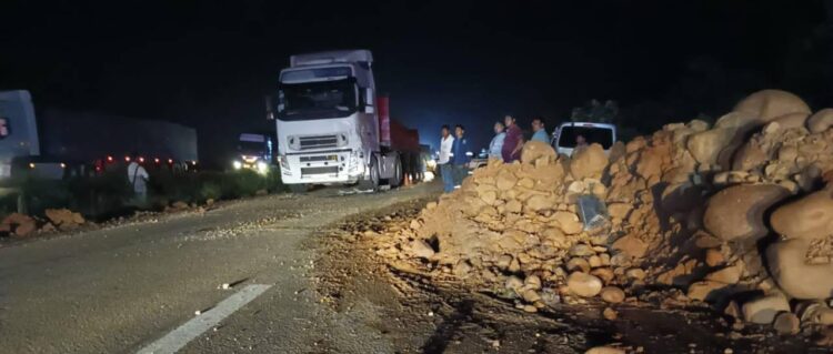 Tres personas mueren en un accidente de tránsito en Santa Cruz