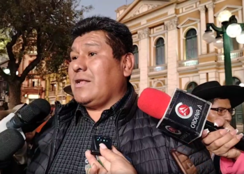 Fidel Surco dice que ampliado convocado por Evo Morales para el 22 es su último ‘aleteo’