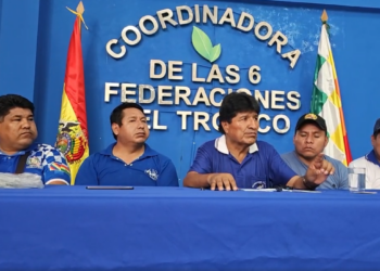 Evo pide considerar un cuarto intermedio en los bloqueos y anuncia una huelga de hambre