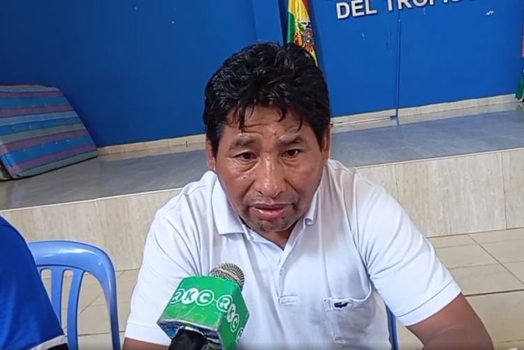 Santos dice que el Gobierno engañó al pueblo porque no soluciona la escasez de combustibles