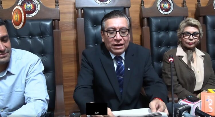 TCP señala que ya no guardará más silencio y defenderá sus fallos sobre las judiciales
