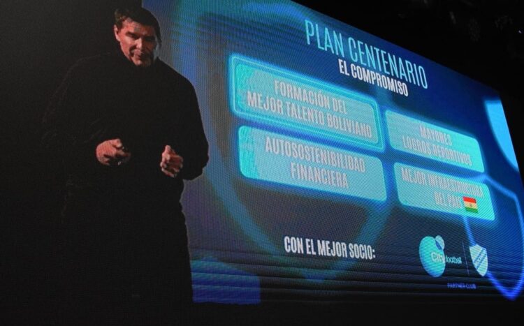Claure anuncia la venta de butacas para el nuevo estadio de Tembladerani