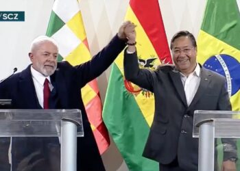 Arce dice que Brasil está interesado en importar energía eléctrica de Bolivia
