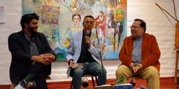 Gabriel Chávez lanza su obra reunida ‘Cuadernos de la luz’