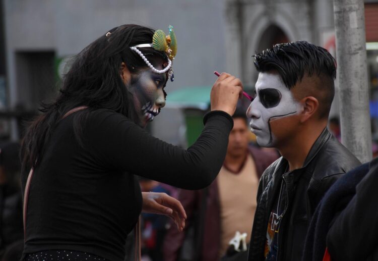 Según la Alcaldía, Halloween movió Bs 30 millones en La Paz