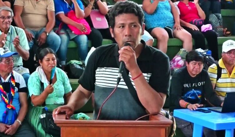 Mea culpa de Claros sobre los bloqueos: ¡Por qué carajos no se ha levantado el pueblo!