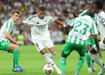 Real Madrid cumple ante el Betis y Mbappé se libera en Liga
