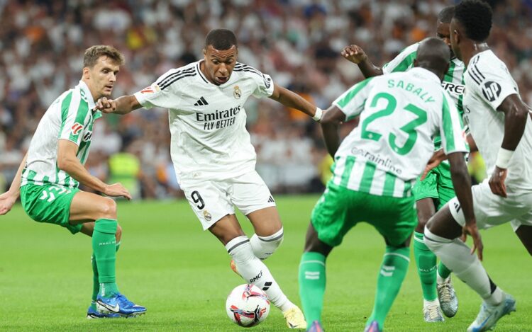 Real Madrid cumple ante el Betis y Mbappé se libera en Liga