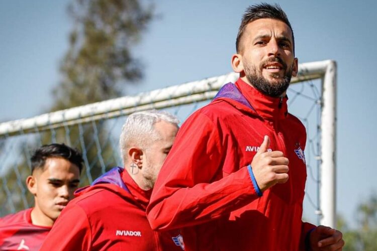Echeverría expone la difícil situación de Wilstermann
